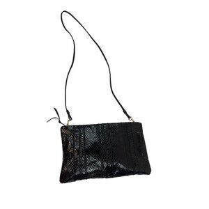 Black Snakeskin Clutch Purse With Adjustable Strap & Zipper Closure 2u